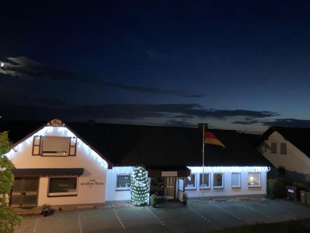 Bed & Breakfast Weisser Stein Schmallenberg Exteriör bild