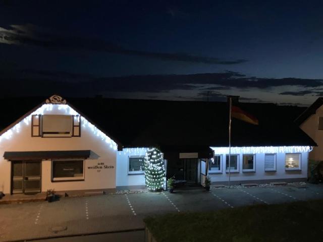 Bed & Breakfast Weisser Stein Schmallenberg Exteriör bild
